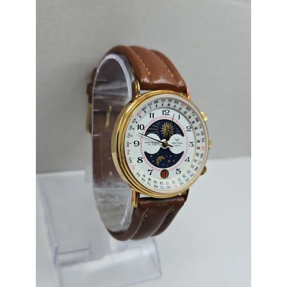 Waltham XF9020B Vintage Mens Sun Moon Calendar Goldtone Quartz Watch New Battery